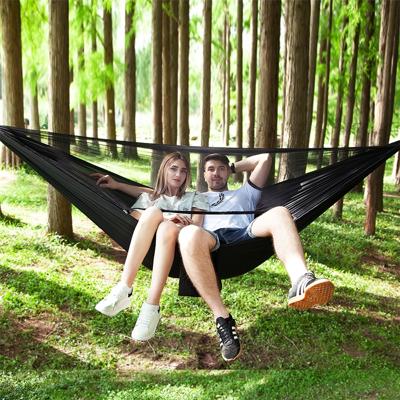Draagbare buiten Parachute hangmat met klamboes (zwart)