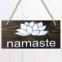 Namaste Decoratie Hanger - Home & Living - Spiritueelboek.nl