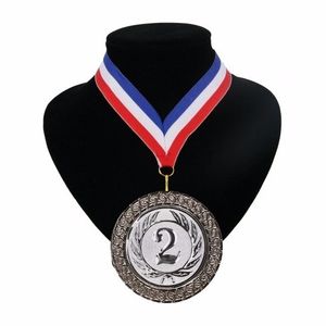 Kampioensmedaille nr. 2 aan rood wit blauw lint