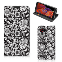 Samsung Galaxy Xcover 5 Smart Cover Black Flowers