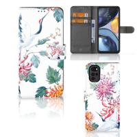 Motorola Moto G22 | Telefoonhoesje | Met pasjeshouder | Bird Flowers
