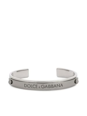 Dolce & Gabbana bracelet torque à logo gravé - Argent