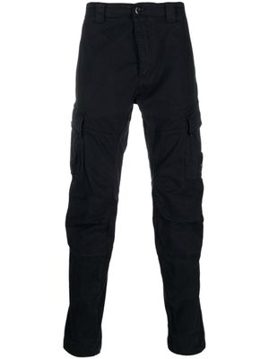 C.P. Company pantalon fuselé à plaque logo - Bleu