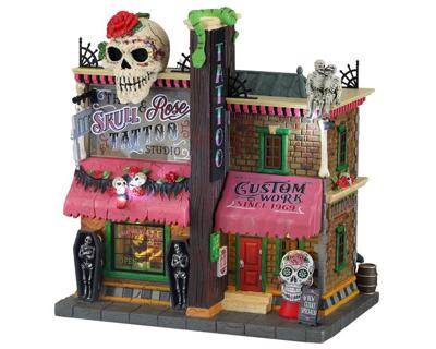 The Skull And Rose Tattoo Studio B/O (4.5V) Kerst - Lemax