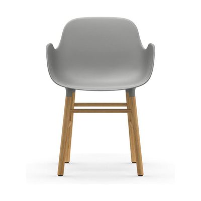 Normann Copenhagen Form armstoel Grey vierpoot eikenhout