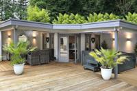 Blokhut - Tuinhuis Jutka | 44 mm | vuren bruin geïmpregneerd