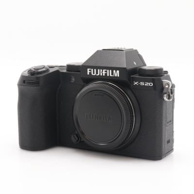 Fujifilm X-S20 body occasion