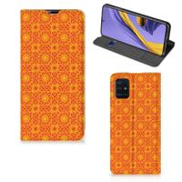 Samsung Galaxy A51 | Hoesje met Magneet | Batik Oranje