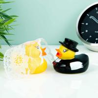 Bruid en bruidegom badeendjes (set van 2)