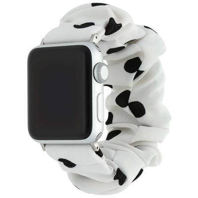 Apple Watch Nylon Scrunchie Band - Wit Met Zwarte Stippen - 44, 45, 46 & 49mm Apple Watch Nylon Scrunchie Band - Wit Met Zwarte Stippen - 44, 45, 46 & 49mm