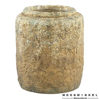 Lyam gold cement farmer pot round high s Lyam gold cement farmer pot round high s