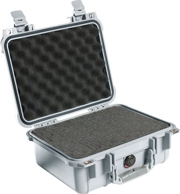 Peli 1400 SVF flightcase zilver met schuim 300x225x132 mm
