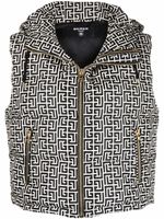 Balmain gilet matelassé à motif monogrammé - Noir