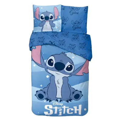 Stitch Dekbedovertrek stars blauw 140 x 200 cm - 65 x 65 cm Stitch Dekbedovertrek stars blauw 140 x 200 cm - 65 x 65 cm