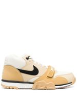 Nike baskets montantes Air Trainer 1 en cuir - Jaune