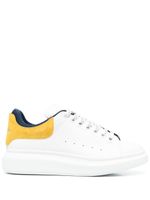 Alexander McQueen baskets à lacets - Blanc Alexander McQueen baskets à lacets - Blanc