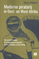 Moderne piraterij in Oost- en West-Afrika (Paperback)