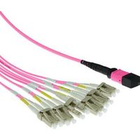 ACT 5 meter Multimode 50/125 OM4 fanout patchkabel 1 X MTP female - 6 X LC duplex 12 vezels