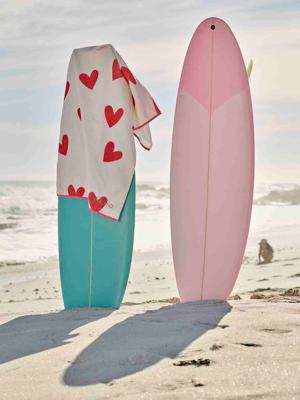 Personaliseerbare bad-/strandhanddoek, met gerecycled katoen roze, bedrukt