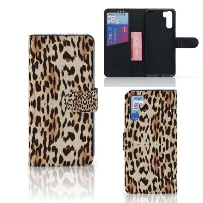 OPPO A91 | Reno3 | Telefoonhoesje | Met pasjeshouder | Leopard
