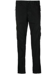 Stone Island pantalon fuselé à coupe slim - Noir