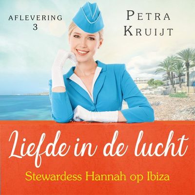 Stewardess Hannah op Ibiza