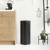 Brabantia newIcon pedaalemmer 30 liter met kunststof binnenemmer - Matt Black - thumbnail