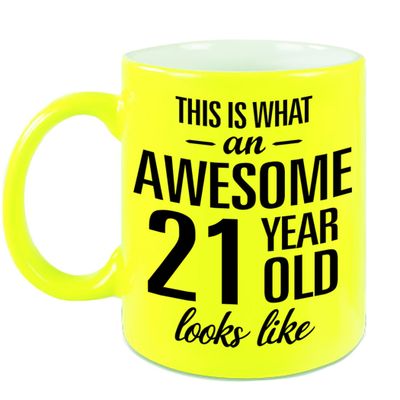 Awesome 21 year cadeau mok / beker neon geel 330 ml