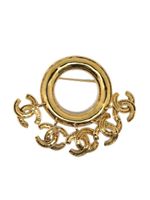 CHANEL Pre-Owned broche en plaqué or à breloque CC (1994)