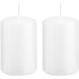 2x Witte cilinderkaarsen/stompkaarsen 5 x 8 cm 18 branduren