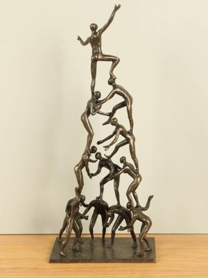 Bronzen beeld Teamkracht, 54 cm