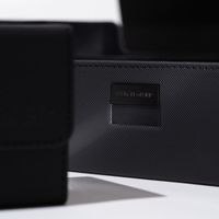 ULTIMATE GUARD Superhive 550+ Xenoskin Monocolor Deckbox - thumbnail