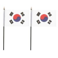 Zuid Korea - 2x - mini vlaggetje van 10 x 15 cm op stokje - Landen vlag - H27 cm