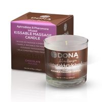 dona - kissable massage kaars chocolade mousse 225 - thumbnail