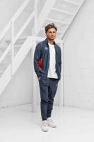Under Armour Challenger Trainingspak Heren Grijs/Rood - Maat S - Kleur: RoodGrijs | Soccerfanshop