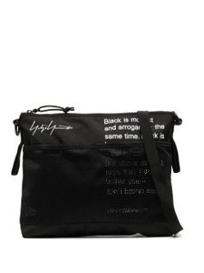 Yohji Yamamoto sac porté épaule à slogan imprimé - Noir