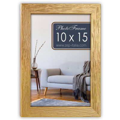 Houten fotolijst goud geschikt voor een foto van 10 x 15 cm