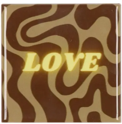 Daan Kromhout Design tegeltje keramiek love 10x10cm brown