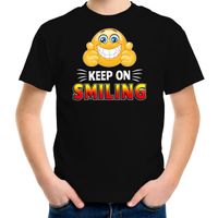 Funny emoticon t-shirt keep on smiling zwart voor kids