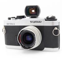 Voigtlander Bessa-L + Super-wide Heliar 15mm F/4.5 Aspherical occasion