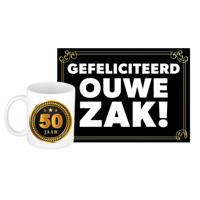 Verjaardag cadeau koffiemok 50 jaar - man - medaille - met gefeliciteerd ouwe zak wenskaart