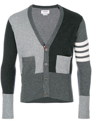 Thom Browne fitted waist v-neck cardigan - Gris