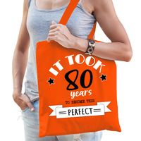 Cadeau tas voor dames - 80 en perfect - oranje - katoen - 42 x 38 cm - tachtig - shopper - thumbnail