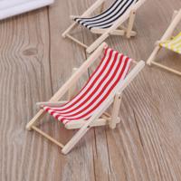 Houten gestreepte casual stoel Doll House miniatuur Toy Christmas Gift scène model willekeurige kleur Dlivery
