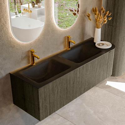 Badmeubel Mondiaz Kurve | 145 cm cm | Meubelkleur Shadow | Wastafelkleur Urban | Solid surface | Dubbel / Links spoelbak | 2 kraangaten