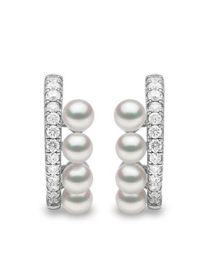 Yoko London boucles d'oreilles Eclipse en or blanc 18ct serties de perles d'Akoya et de diamants - Argent