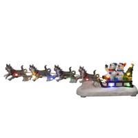 Kerstdorp beeldje - Kerstman in slee - met verlichting - 37,5 x 8,5 x 6,5 cm - kerstdorp figuur