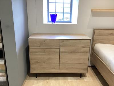 Rowyn Commode Showmodel