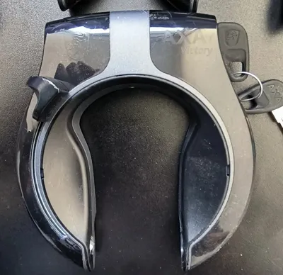 Ringslot AXA Victory - Zwart / Grijs - 2e KANS