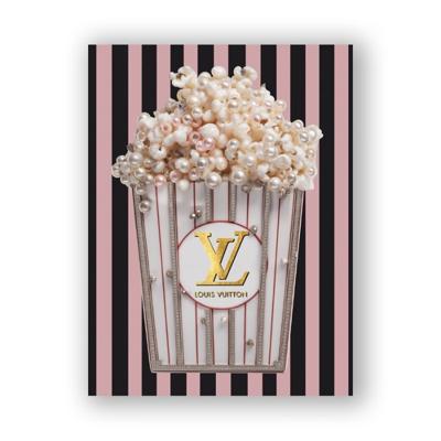 Glasschilderij - Louis Vuitton popcorn - 60 x 80 cm Glasschilderij - Louis Vuitton popcorn - 60 x 80 cm